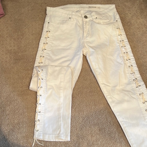 Blank NYC White Skinny Jeans. Size 26 - Picture 1 of 9